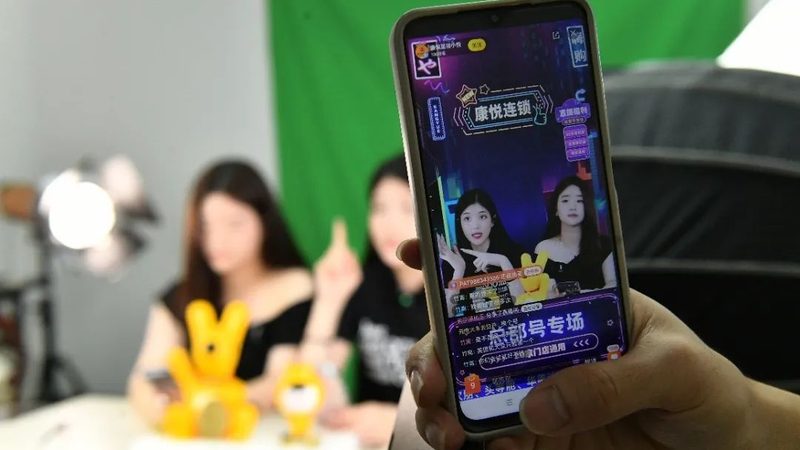 如何挑选靠谱的热水器维修师傅？上门服务的注意事项